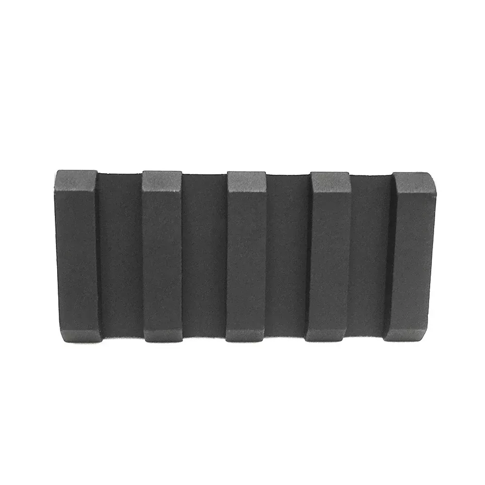 “12 o’clock” MIL-STD-1913 rail, attaches on top of Bravo scope mount